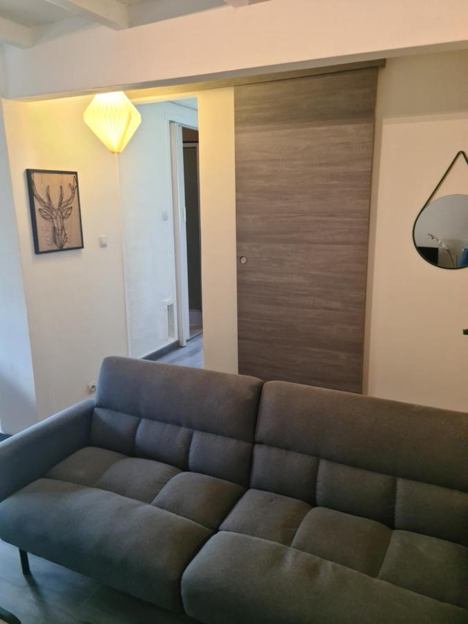 Logement Entier Situe A Taponnat Fleurignac. Eksteriør billede