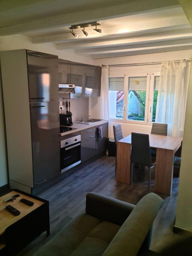 Logement Entier Situe A Taponnat Fleurignac. Eksteriør billede